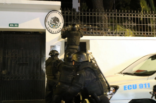 Picture released by API showing Ecuadorian police special forces storming the Mexican embassy in Quito to arrest Ecuador's former Vice President Jorge Glas, on April 5, 2024. Mexican President Andres Manuel Lopez Obrador ordered on April 5, 2024 the 