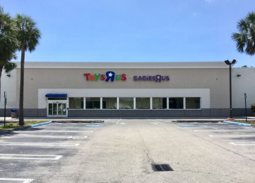 A shut down Toys 